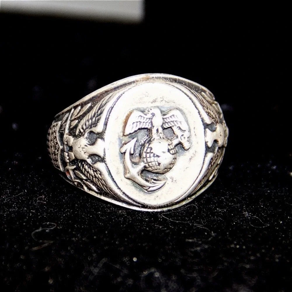 USMC Sterling Silver Class Ring US Marine Corps EGA Signet Size 9.5